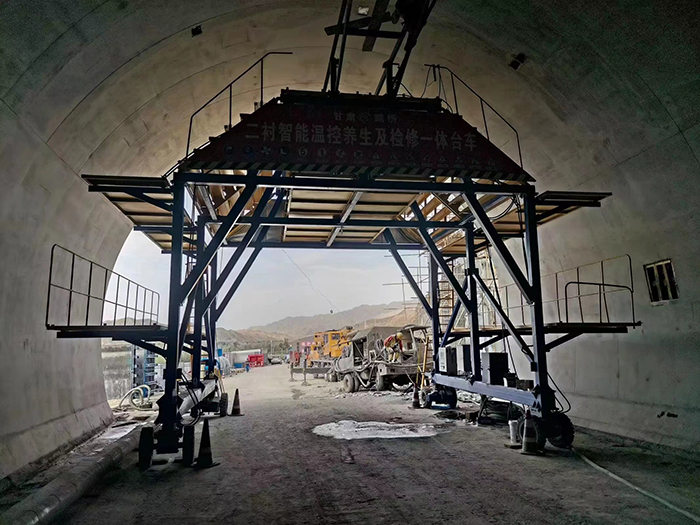 布料機、大型布料機、行走式布料機、圓筒布料機、行走式液壓布料機、移動式液壓布料機、電動布料機、手動布料機、梁場專用液壓布料機